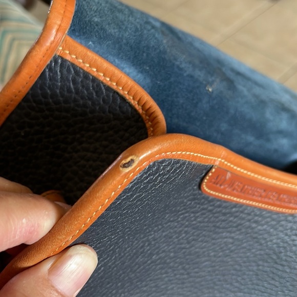 Vintage Dooney & Bourne Essex Pebbled Leather Crossbody - Picture 17 of 17